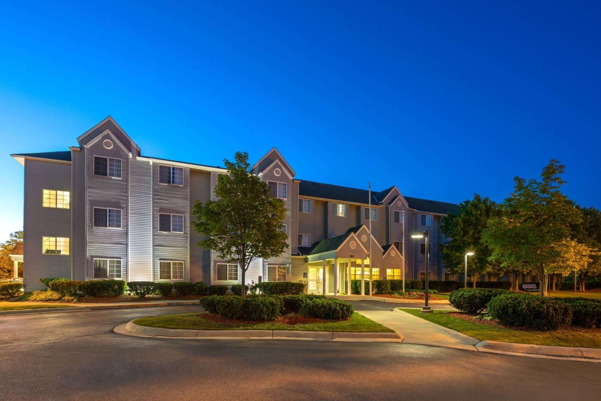 Microtel Inn & Suites By Wyndham Ann Arbor Ngoại thất bức ảnh