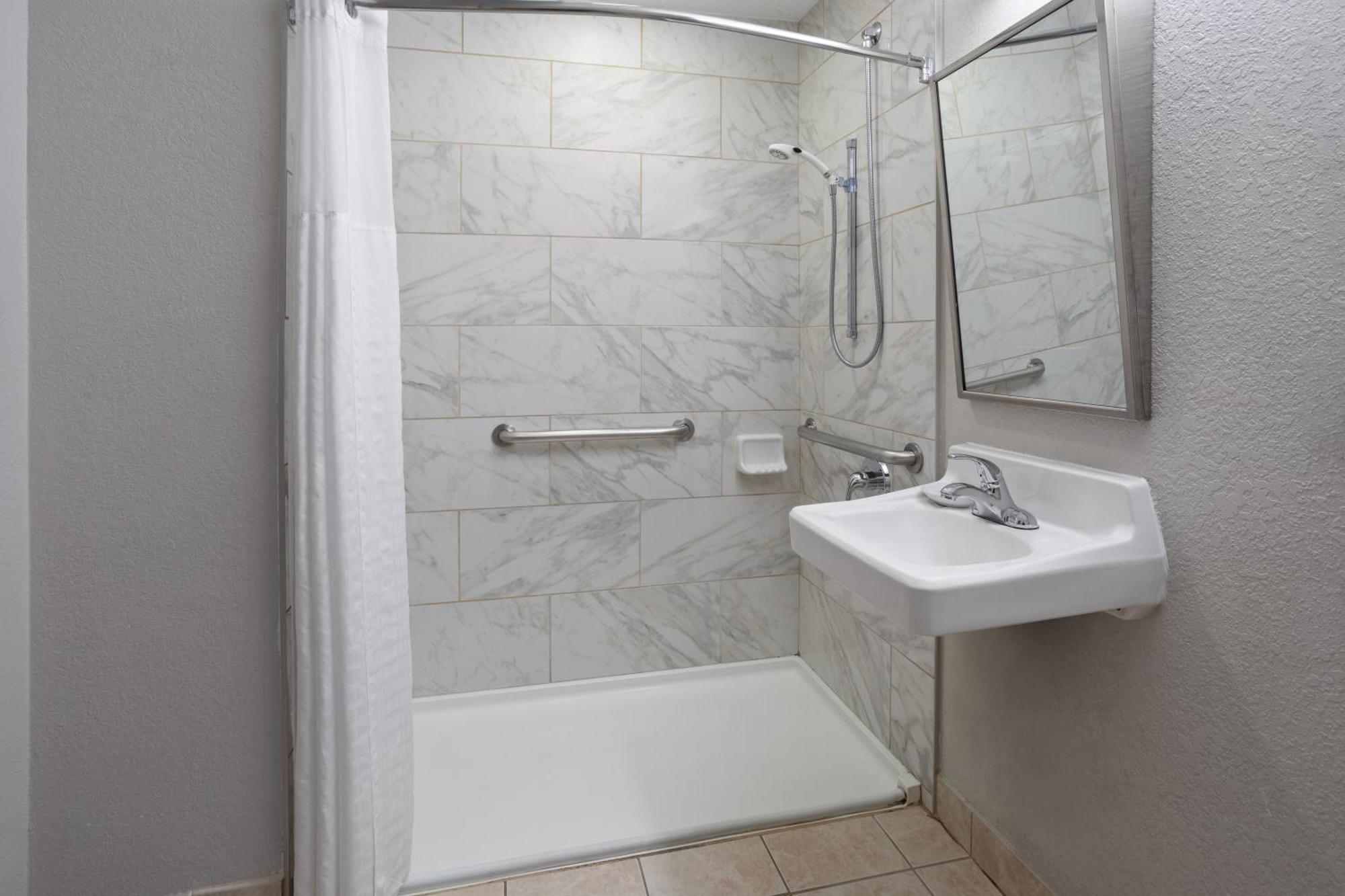 Microtel Inn & Suites By Wyndham Ann Arbor Ngoại thất bức ảnh