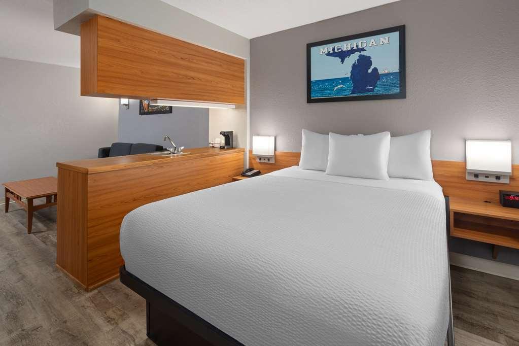 Microtel Inn & Suites By Wyndham Ann Arbor Phòng bức ảnh